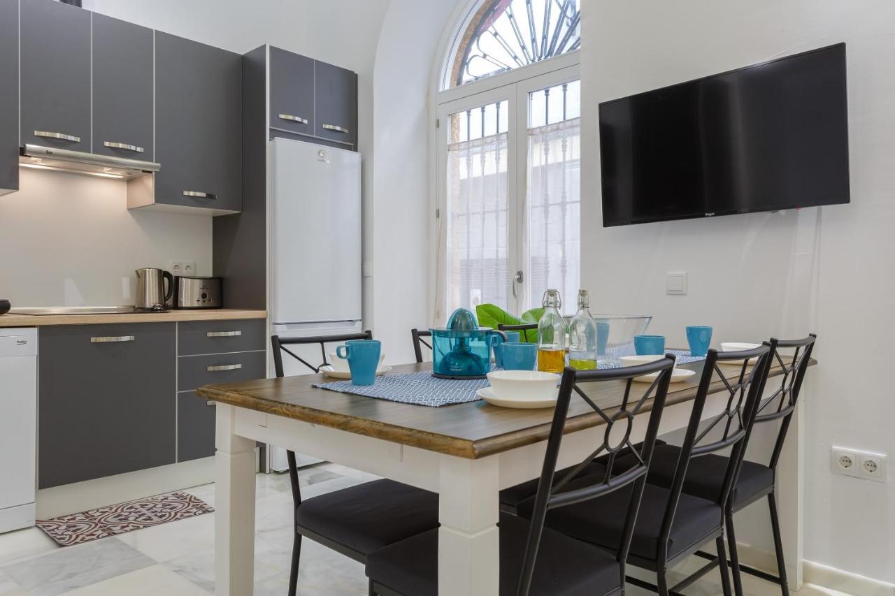 Casa Del Malecon By Cadiz4Rentals المظهر الخارجي الصورة